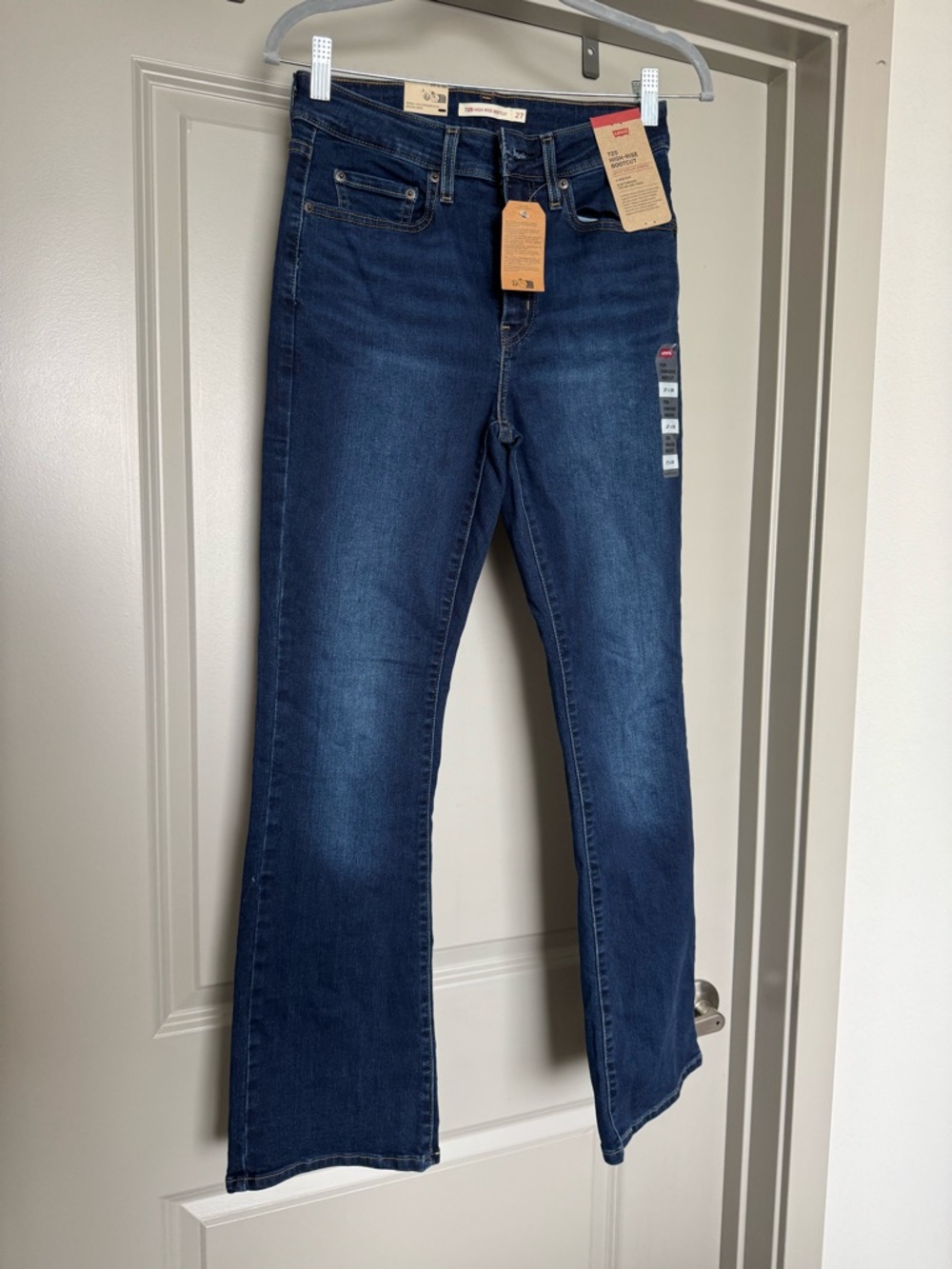 NWT Levi's Dark Blue Flare Jeans